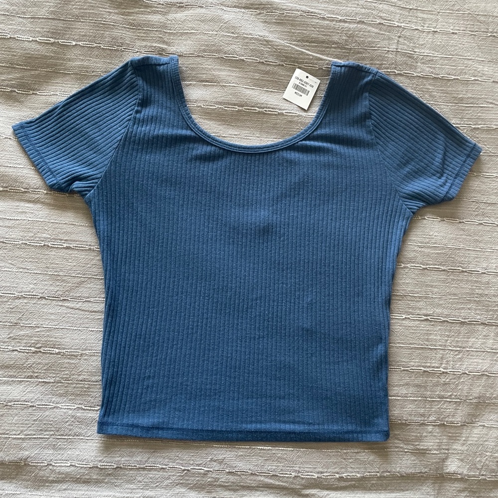 Hollister Ribbed Crop Top